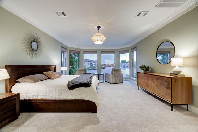 1014 Harbour Sands Drive, Houston, TX 77094