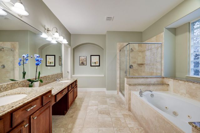 1014 Harbour Sands Drive, Houston, TX 77094