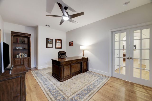 1014 Harbour Sands Drive, Houston, TX 77094