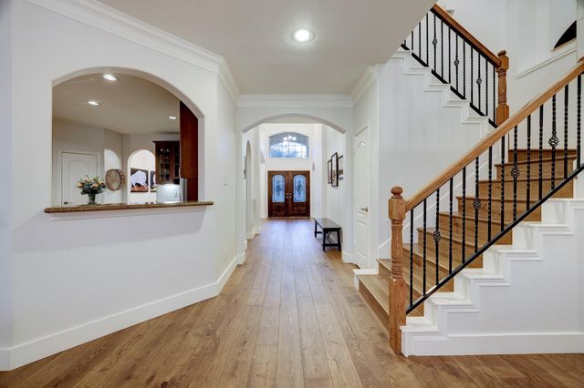 1014 Harbour Sands Drive, Houston, TX 77094