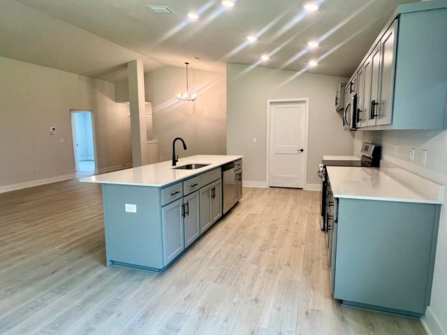 5318 Hidden Pines Circle, Milton, FL 32583