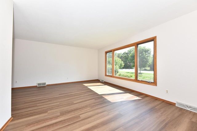 9141 N 60th STREET, Brown Deer, WI 53223