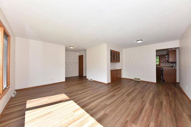 9141 N 60th STREET, Brown Deer, WI 53223
