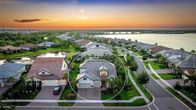 801 SEASCAPE PLACE, Sarasota, FL 34240