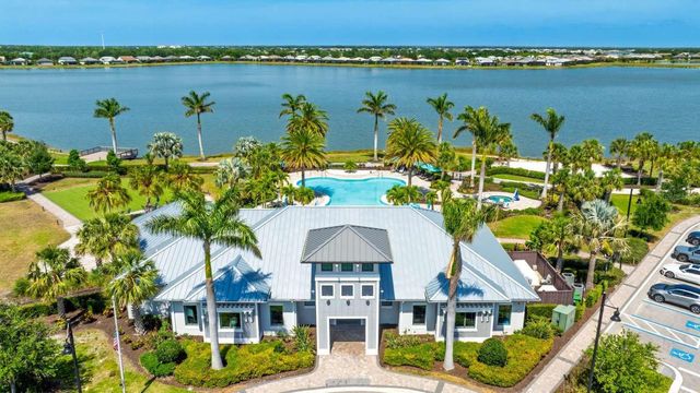 801 SEASCAPE PLACE, Sarasota, FL 34240