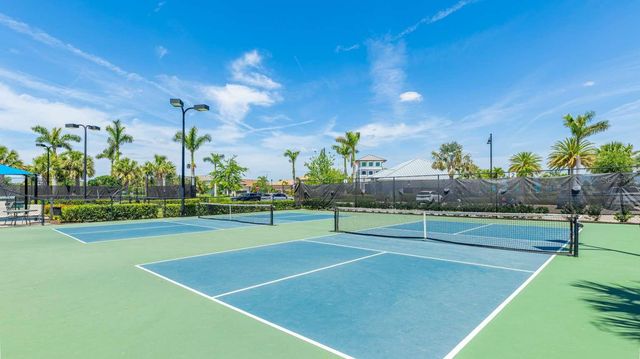 801 SEASCAPE PLACE, Sarasota, FL 34240