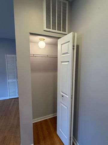 8154 S Drexel Avenue 3E, Chicago, IL 60619