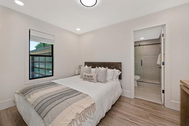 689 Morris Way, Sacramento, CA 95864