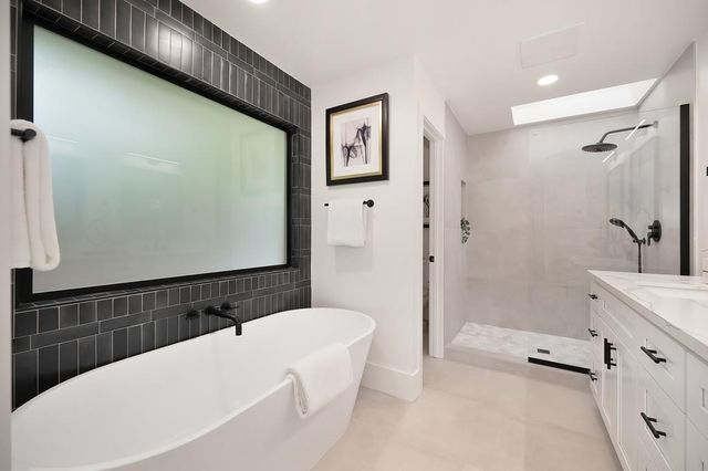 689 Morris Way, Sacramento, CA 95864