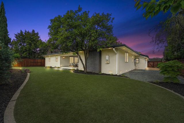 689 Morris Way, Sacramento, CA 95864