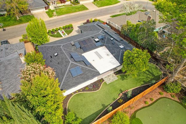 689 Morris Way, Sacramento, CA 95864
