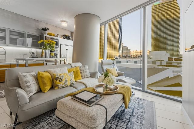 3722 Las Vegas Boulevard 706, Las Vegas, NV 89158