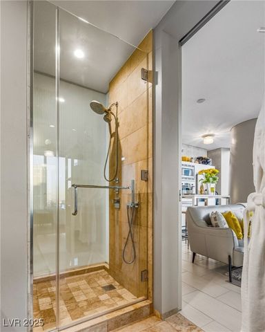 3722 Las Vegas Boulevard 706, Las Vegas, NV 89158