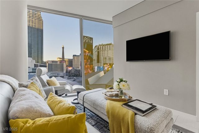 3722 Las Vegas Boulevard 706, Las Vegas, NV 89158