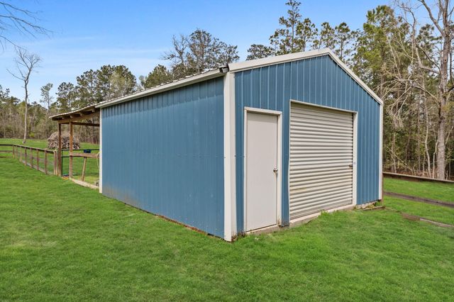 214 A Fm-1097 E, New Waverly, TX 77358
