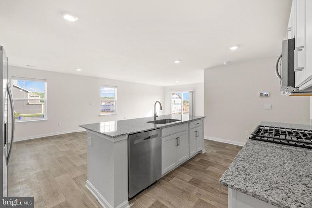 177 SCHYROCK DR, Stephens City, VA 22655