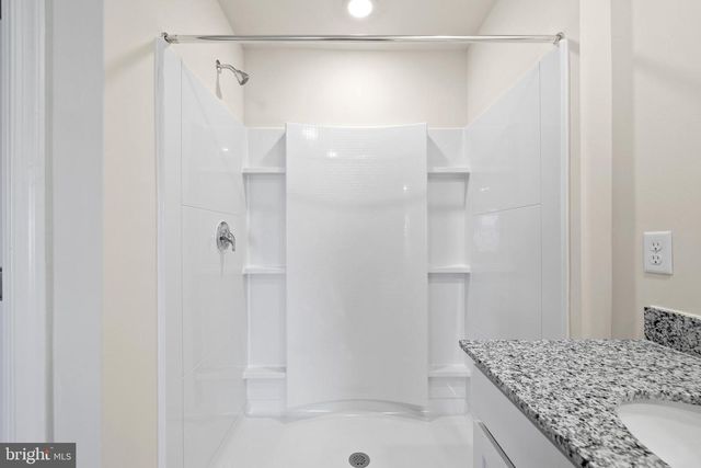 177 SCHYROCK DR, Stephens City, VA 22655