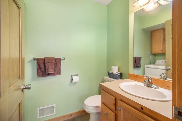 5293 W Monroe Road, Pentwater, MI 49449