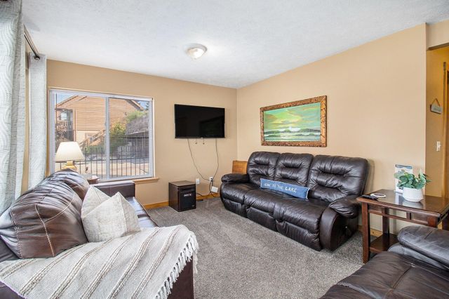 5293 W Monroe Road, Pentwater, MI 49449
