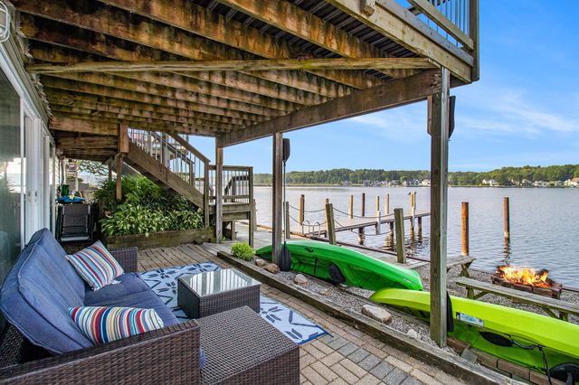 5293 W Monroe Road, Pentwater, MI 49449