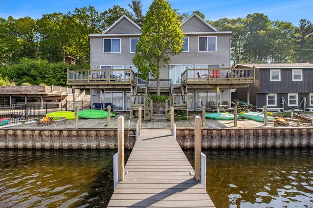 5293 W Monroe Road, Pentwater, MI 49449