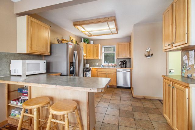 5293 W Monroe Road, Pentwater, MI 49449
