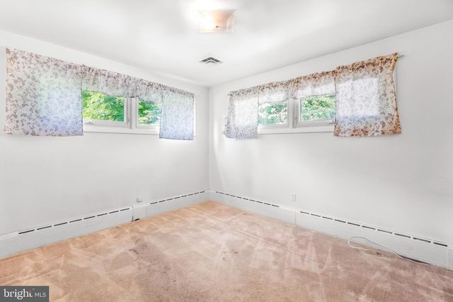 6026 BERKELEY AVE, Baltimore, MD 21209