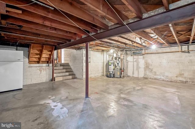 6026 BERKELEY AVE, Baltimore, MD 21209