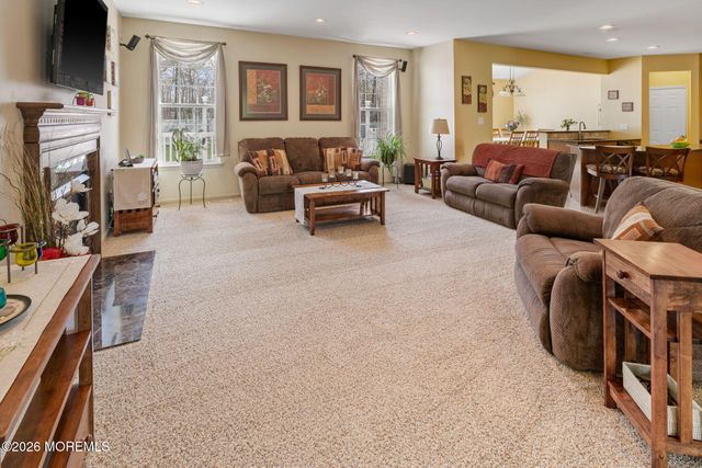 32 Carriage Way, Barnegat, NJ 08005