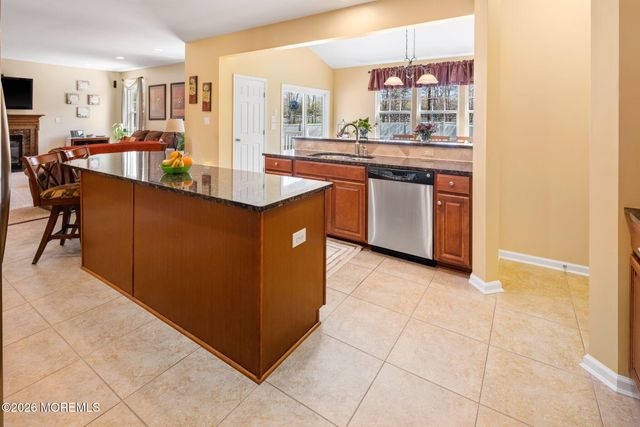 32 Carriage Way, Barnegat, NJ 08005