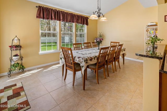 32 Carriage Way, Barnegat, NJ 08005