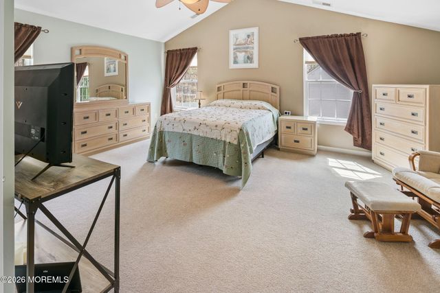 32 Carriage Way, Barnegat, NJ 08005