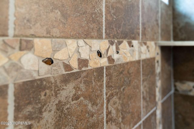 32 Carriage Way, Barnegat, NJ 08005