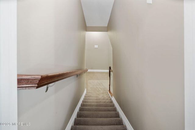 32 Carriage Way, Barnegat, NJ 08005