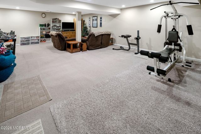 32 Carriage Way, Barnegat, NJ 08005