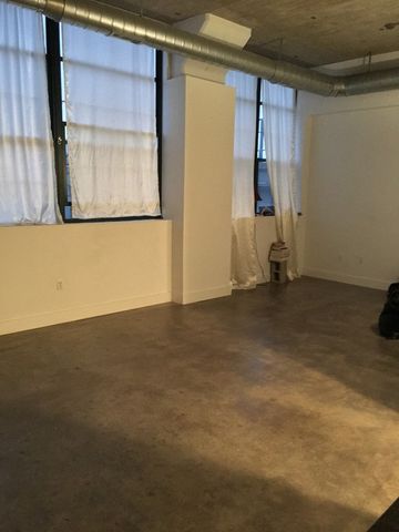 21 Illinois St 406, Worcester, MA 01610