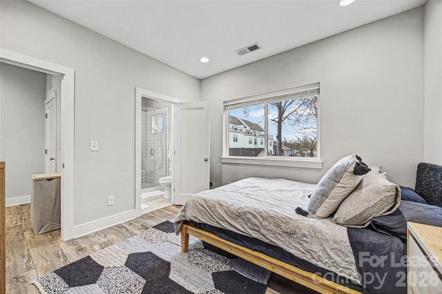 840 E 18th Street F, Charlotte, NC 28205