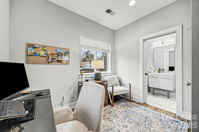 840 E 18th Street F, Charlotte, NC 28205