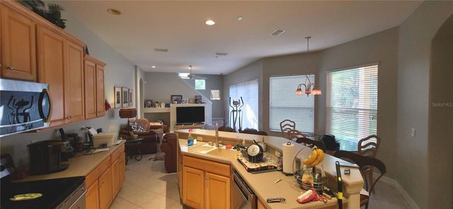 6041 CATLIN DRIVE, Tampa, FL 33647