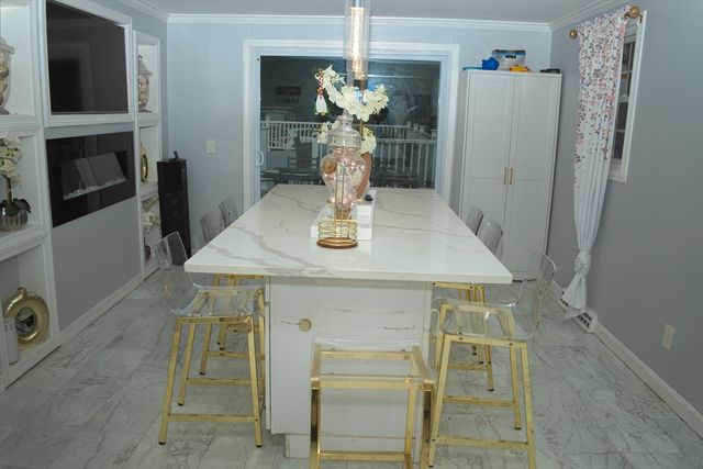 1086 Burt Street, Taunton, MA 02780