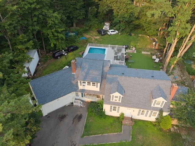 1086 Burt Street, Taunton, MA 02780