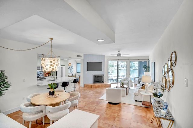 910 PINELLAS BAYWAY S 107, Tierra Verde, FL 33715