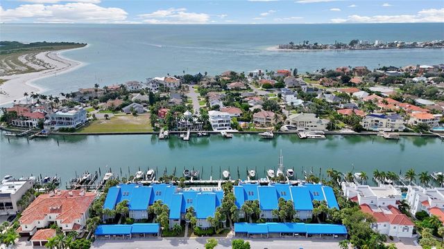 910 PINELLAS BAYWAY S 107, Tierra Verde, FL 33715
