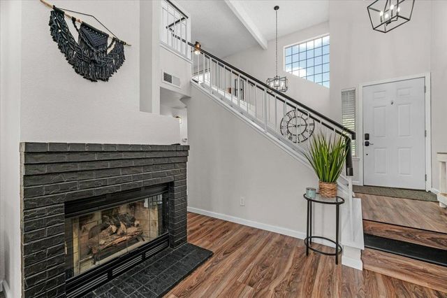 7534 N Millbrook Avenue, Fresno, CA 93720