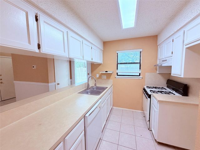 6503 Columbia Oaks CT A, Austin, TX 78759