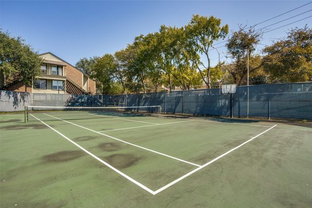 5981 Arapaho Road 802, Dallas, TX 75248