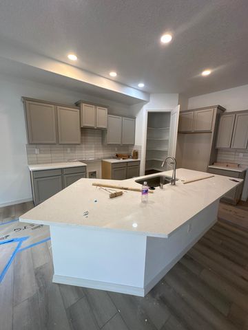 1649 Valle De Colores Street NW, Los Lunas, NM 87031