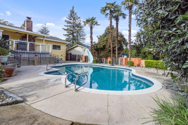 7738 Chaparral Way, Fair Oaks, CA 95628