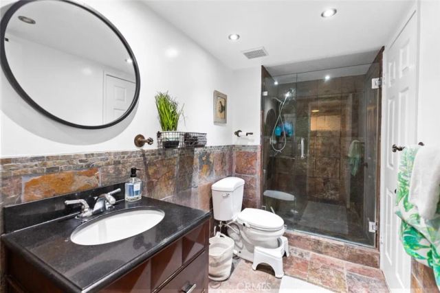 25010 Foxtail Court, Stevenson Ranch, CA 91381