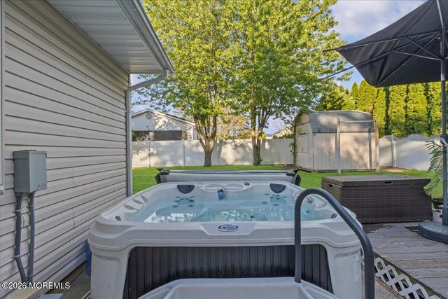 508 Riverside Avenue, Toms River, NJ 08757